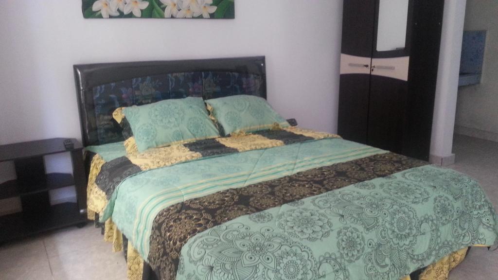 Dstay Kost Bali Jimbaran Habitación foto