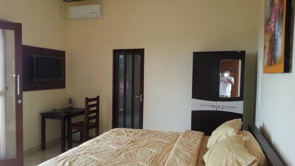 Dstay Kost Bali Jimbaran Habitación foto